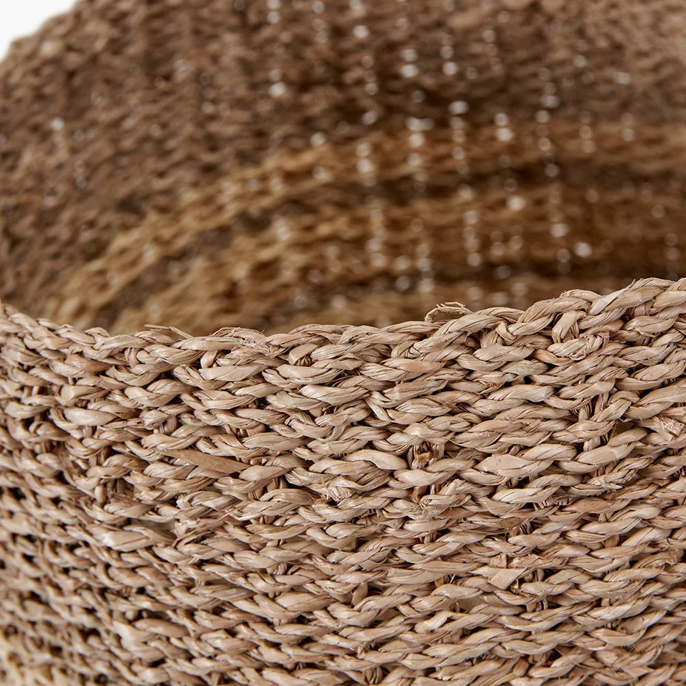 2-Tone-Seagrass-and-Palm-Leaf-Natural-Round-Baskets-Set-of-3_4