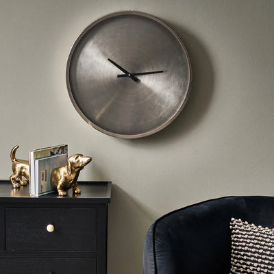 Brushed-Silver-Metal-Round-Wall-Clock_1