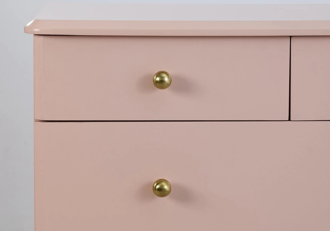 Flair-Maddie-Chest-of-Drawers-Pink-and-Brass-6