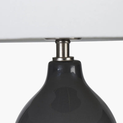 Gatsby-Black-Ceramic-Table-Lamp-With-Brushed-Gold-Metal-Detail_6