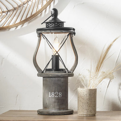 Gibson-Antique-Wood-Lantern-Table-Lamp_1