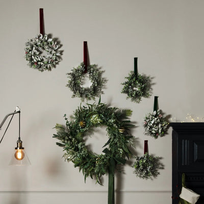 Hill-Interiors-Large-Frosted-Candle-Wreath_1