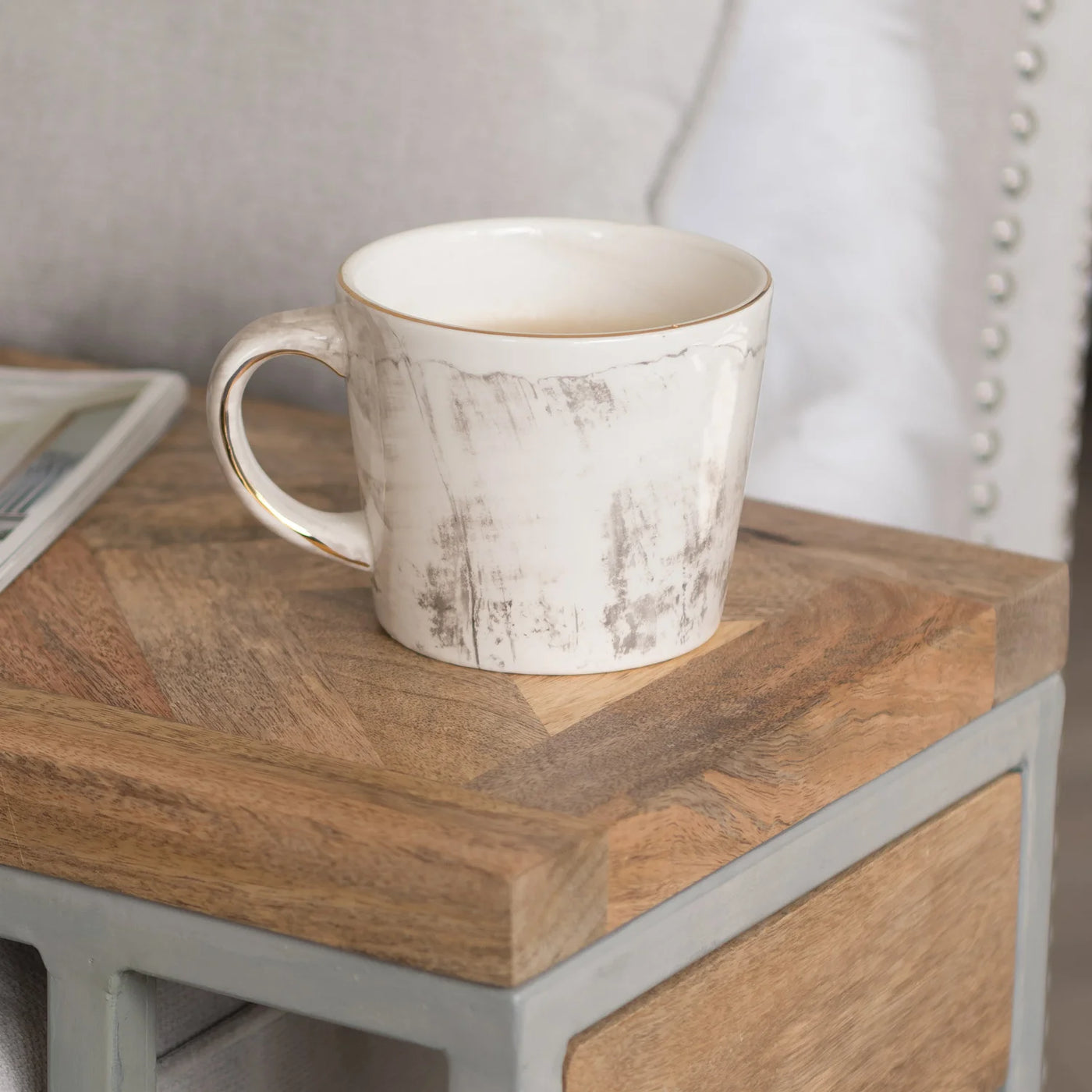 Hill-Interiors-Marble-Ceramic-Mug_6