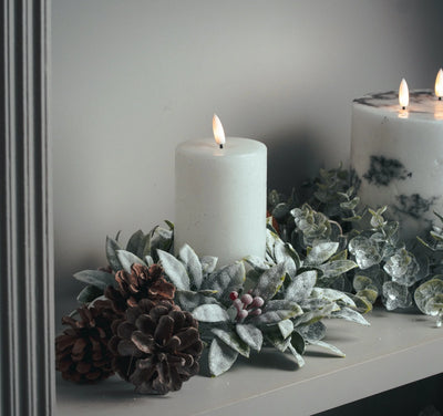 Hill-Interiors-Small-Frosted-Candle-Wreath_2