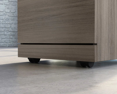 Hudson-Elm-3-Drawer-Mobile-Pedestal_1