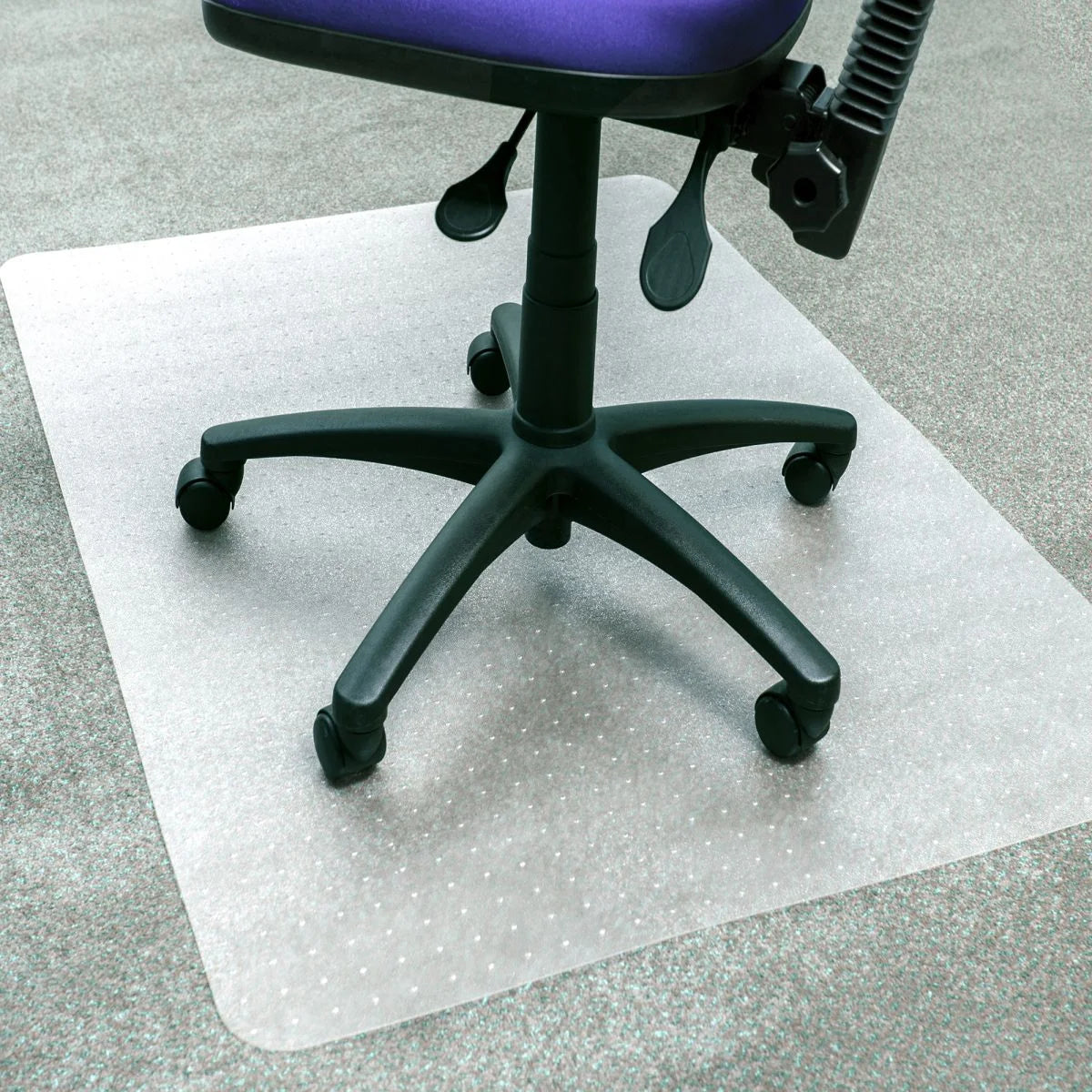 Teknik-Office-APET-Chair-Mat-for-Carpet_3