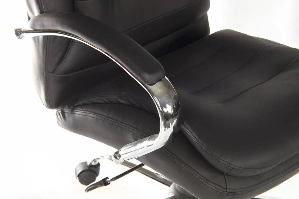 Teknik-Office-Goliath-Light-Black-Leather-Faced-Executive-Office-Chair-5