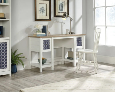 Teknik-Office-Mediterranean-Shaker-Style-Desk-in-Soft-White_1